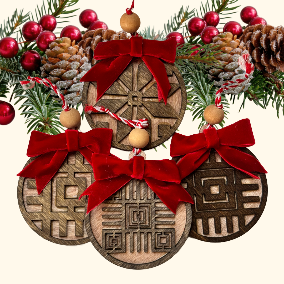 Geometric wood christmas ornament set